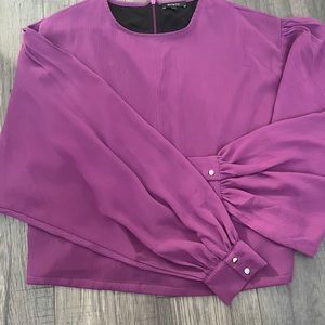 RW&Co puffy sleeve crepe blouse